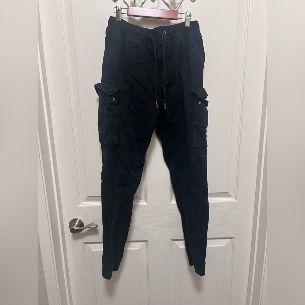 h&m Womens small black cargo pants USED